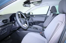 SEAT Leon SP Kombi Style Edition 1.5 eTSI DSG in Fjord-Blau