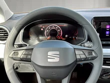 SEAT Arona Reference Edition 1.0 TSI in Candy-Weiß