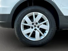 SEAT Arona Reference Edition 1.0 TSI in Candy-Weiß