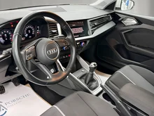 Audi A1 Sportback 25 TFSI intense in Cortinaweiss