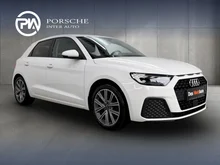 Audi A1 Sportback 25 TFSI intense in Cortinaweiss