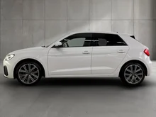 Audi A1 Sportback 25 TFSI intense in Cortinaweiss