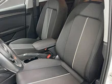 Audi A1 Sportback 25 TFSI intense in Cortinaweiss