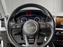 Audi A1 Sportback 25 TFSI intense in Cortinaweiss
