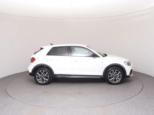 Bild eines Audi A1 allstreet 30 TFSI intense