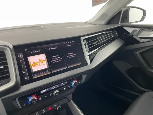 Bild eines Audi A1 allstreet 30 TFSI intense