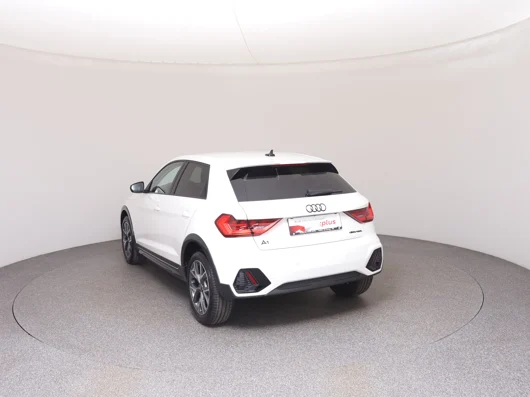 Bild eines Audi A1 allstreet 30 TFSI intense