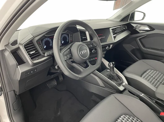 Bild eines Audi A1 allstreet 30 TFSI intense