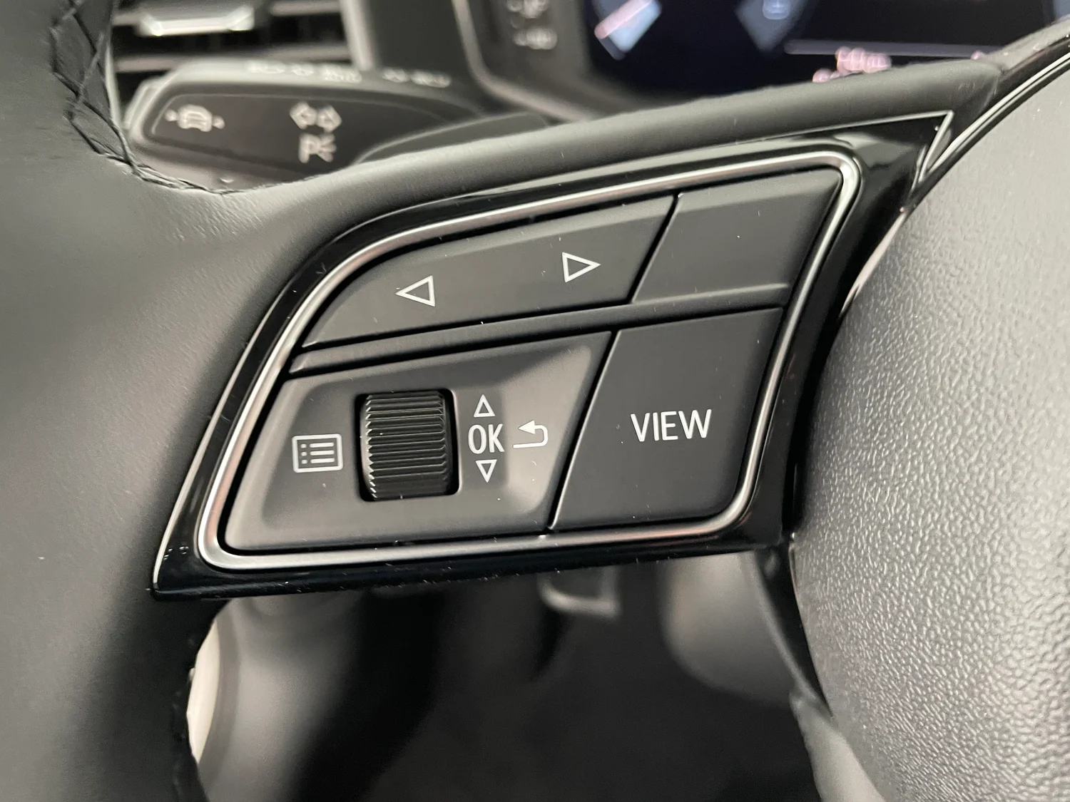 Bild eines Audi A1 allstreet 30 TFSI intense