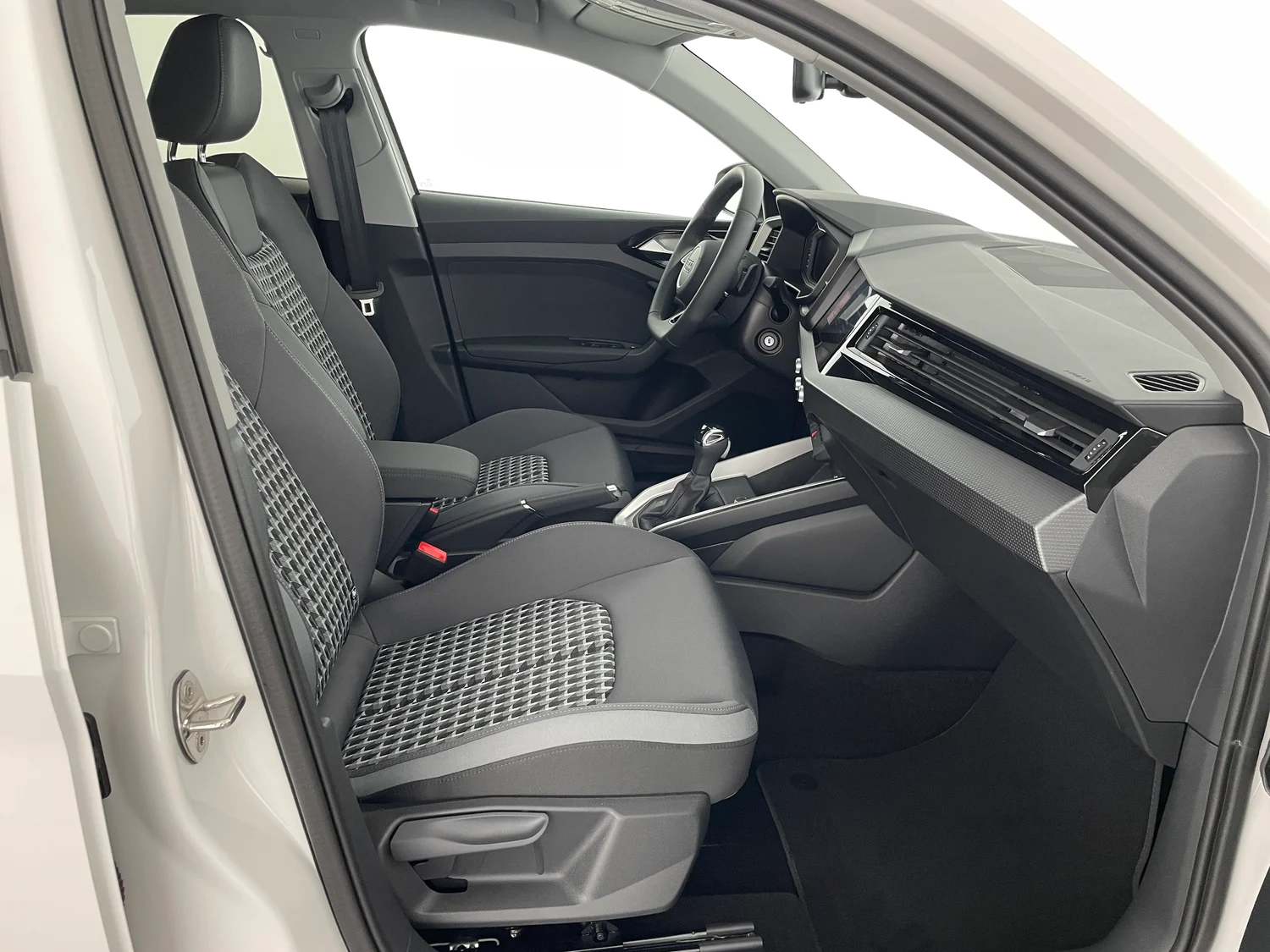 Bild eines Audi A1 allstreet 30 TFSI intense
