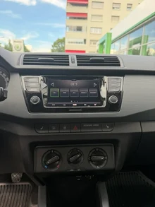 Thumbnail-Foto von Fahrzeug