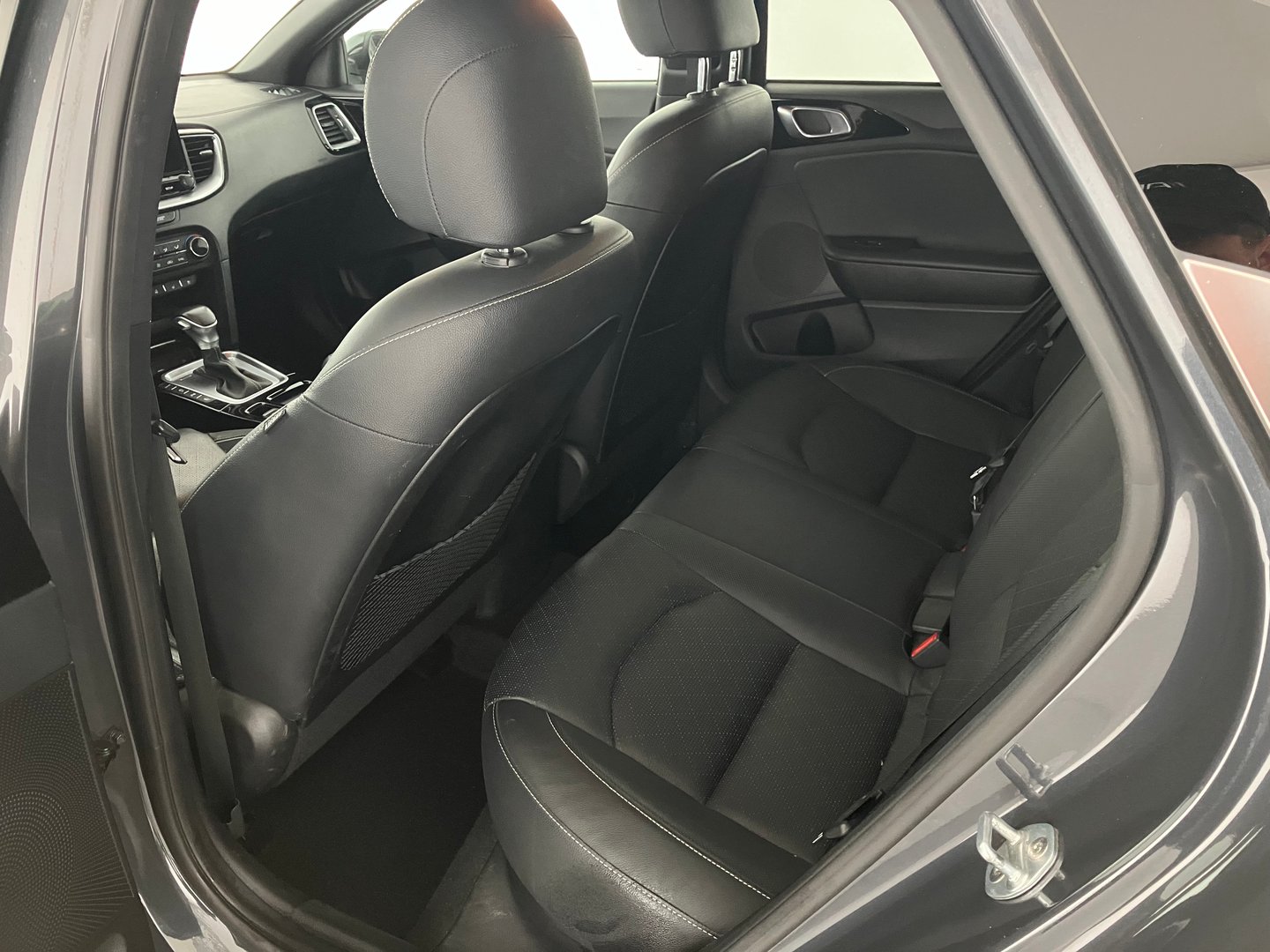 Kia pro ceed 1,6 CRDi SCR GT-Line DCT Aut. | Bild 16 von 20