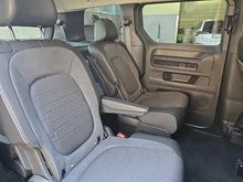VW ID Buzz ID. Buzz Pro 210 kW in Bay Leaf Green Metallic