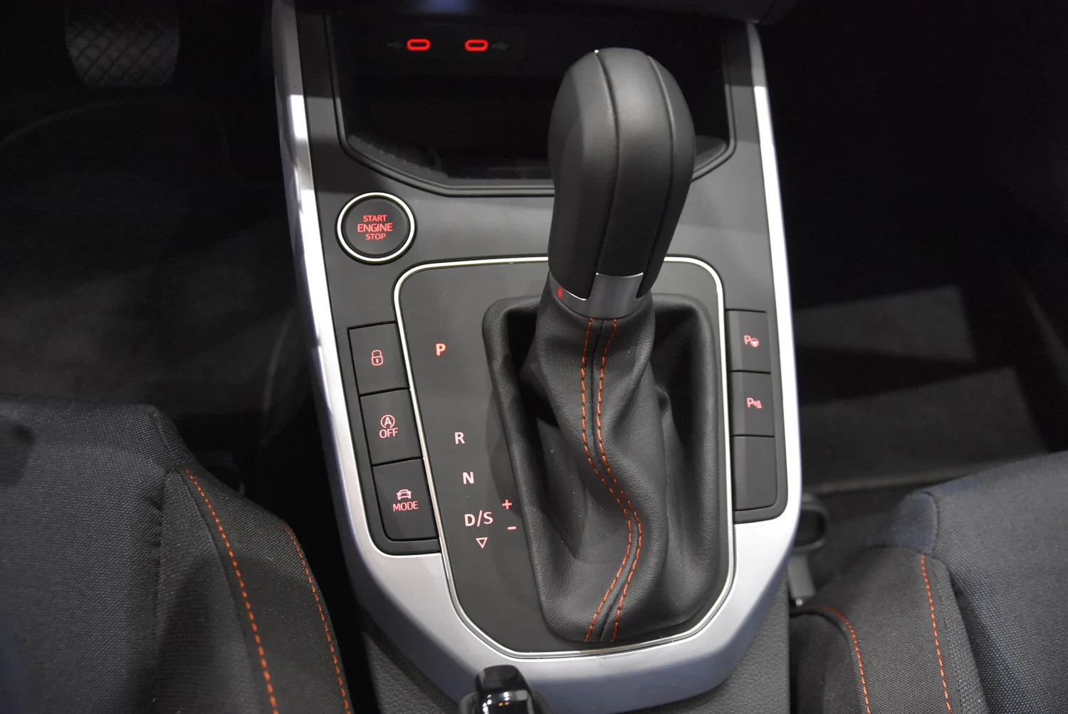 Bild eines Arona FR 1.0 TSI DSG