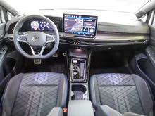 VW Golf R-Line TDI DSG in Oryxweiß Perlmutteffekt