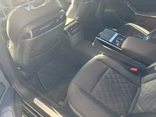 Audi A8 60 TFSI e quattro Lang in mythosschwarz metallic