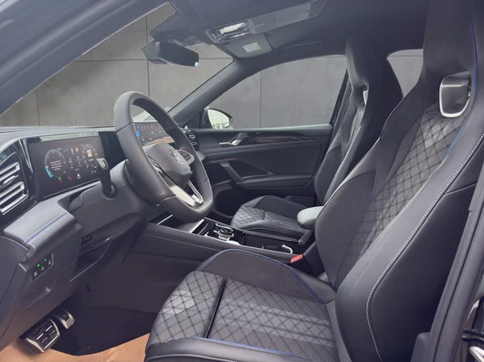 Bild eines VW Tiguan R-Line TDI DSG