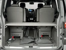 VW Multivan Style ÜH eHybrid 180 kW 4MOTION in Grenadillschwarz