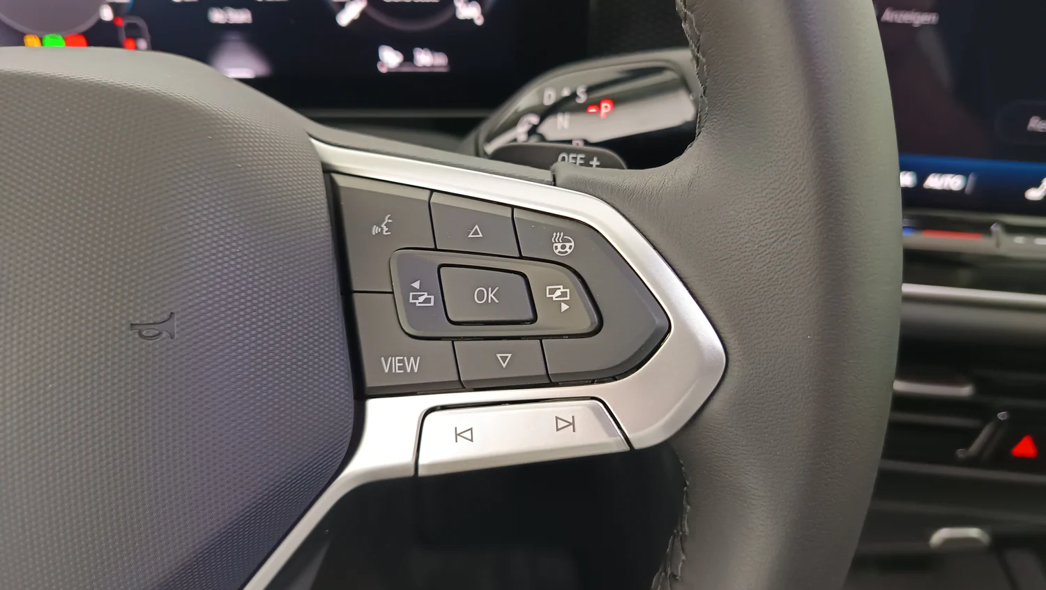 Bild eines VW Passat Variant Business eHybrid 150kW