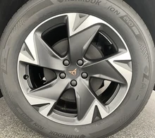 Thumbnail-Foto von Fahrzeug