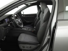 Škoda Octavia Combi Sportline TDI DSG in Graphit-Grau Metallic