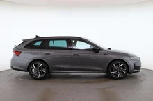 Škoda Octavia Combi Sportline TDI DSG in Graphit-Grau Metallic