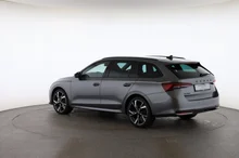 Škoda Octavia Combi Sportline TDI DSG in Graphit-Grau Metallic