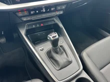 Audi A3 Sportback 30 TFSI S line exterieur in Daytonagrau Perleffekt