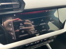 Audi A3 Sportback 30 TFSI S line exterieur in Daytonagrau Perleffekt