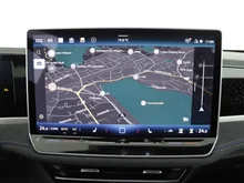 VW Passat Variant Sport eTSI DSG in Oyster Silver Metallic