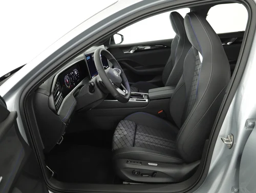 VW Passat Variant Sport eTSI DSG
