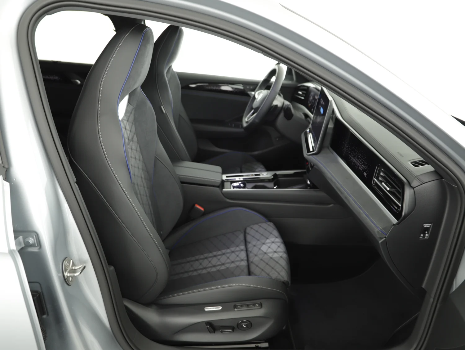 Bild eines VW Passat Variant Sport eTSI DSG