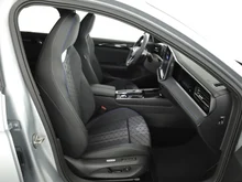 VW Passat Variant Sport eTSI DSG in Oyster Silver Metallic