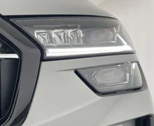 Thumbnail-Foto von Fahrzeug