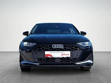 Audi A3 Limousine 35 TFSI advanced in 0E Mythosschwarz Metallic