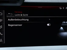 Audi A3 Limousine 35 TFSI advanced in 0E Mythosschwarz Metallic