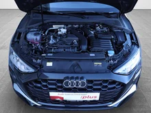 Audi A3 Limousine 35 TFSI advanced in 0E Mythosschwarz Metallic