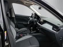 Škoda Kamiq Selection TSI in Black-Magic Perleffekt