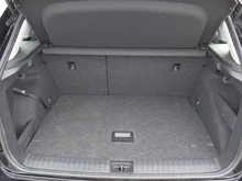 Škoda Kamiq Selection TSI in Black-Magic Perleffekt