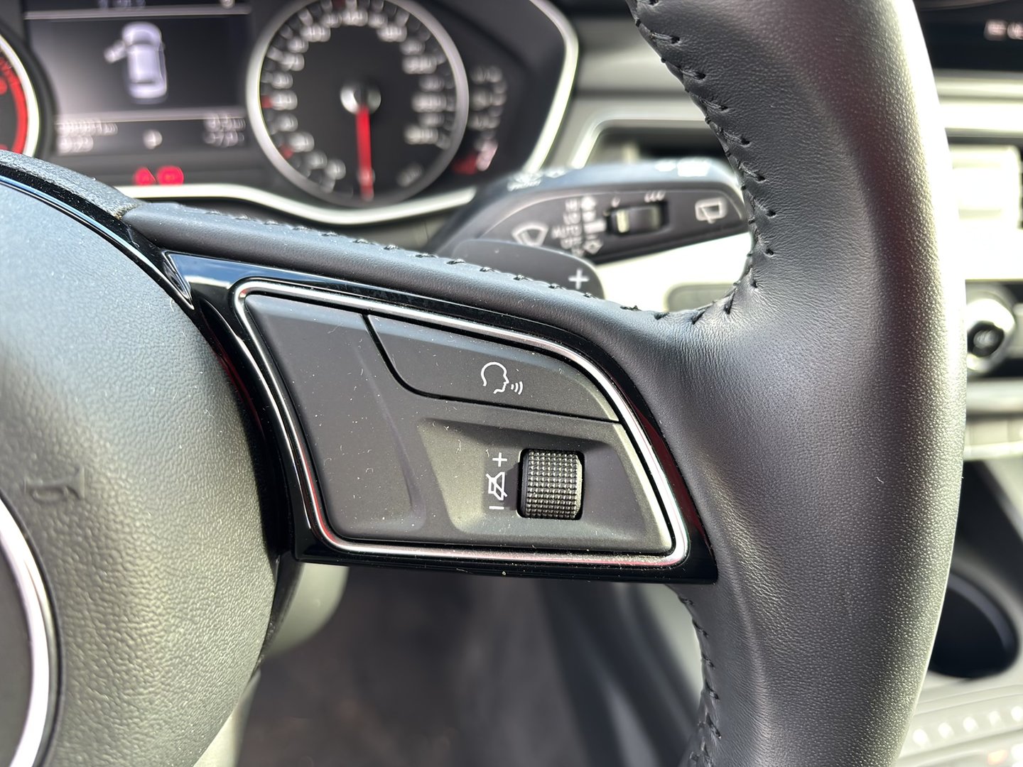 Audi A4 Avant 2.0 TDI Sport | Bild 18 von 29