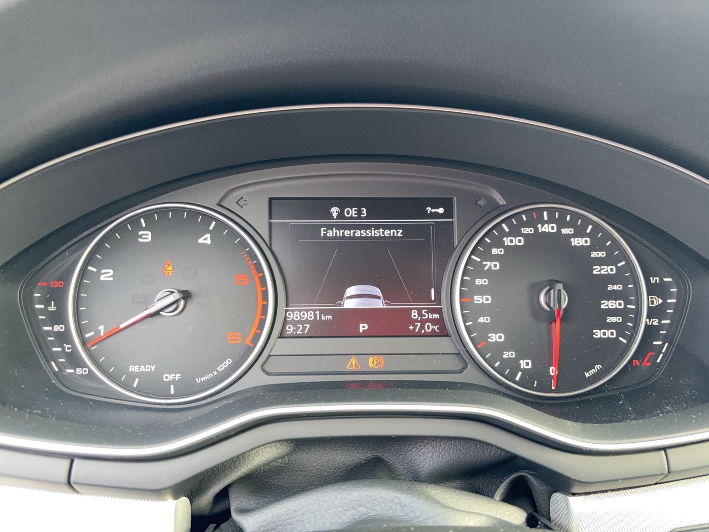 Audi A4 Avant 2.0 TDI Sport | Bild 15 von 29