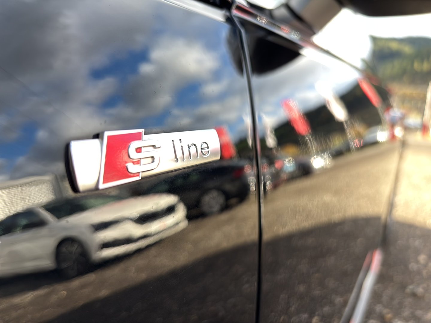 Audi A4 Avant 2.0 TDI Sport | Bild 26 von 29