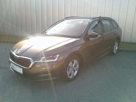 Škoda OCTAVIA Combi Business TDI DSG