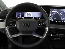 Audi Q3 Sportback e-hybrid 200 kW intense in Mythosschwarz Metallic