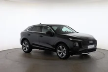 Audi Q3 Sportback e-hybrid 200 kW intense in Mythosschwarz Metallic
