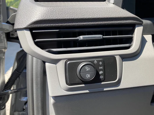 Bild eines VW Transporter Kombi LR TDI 4MOTION