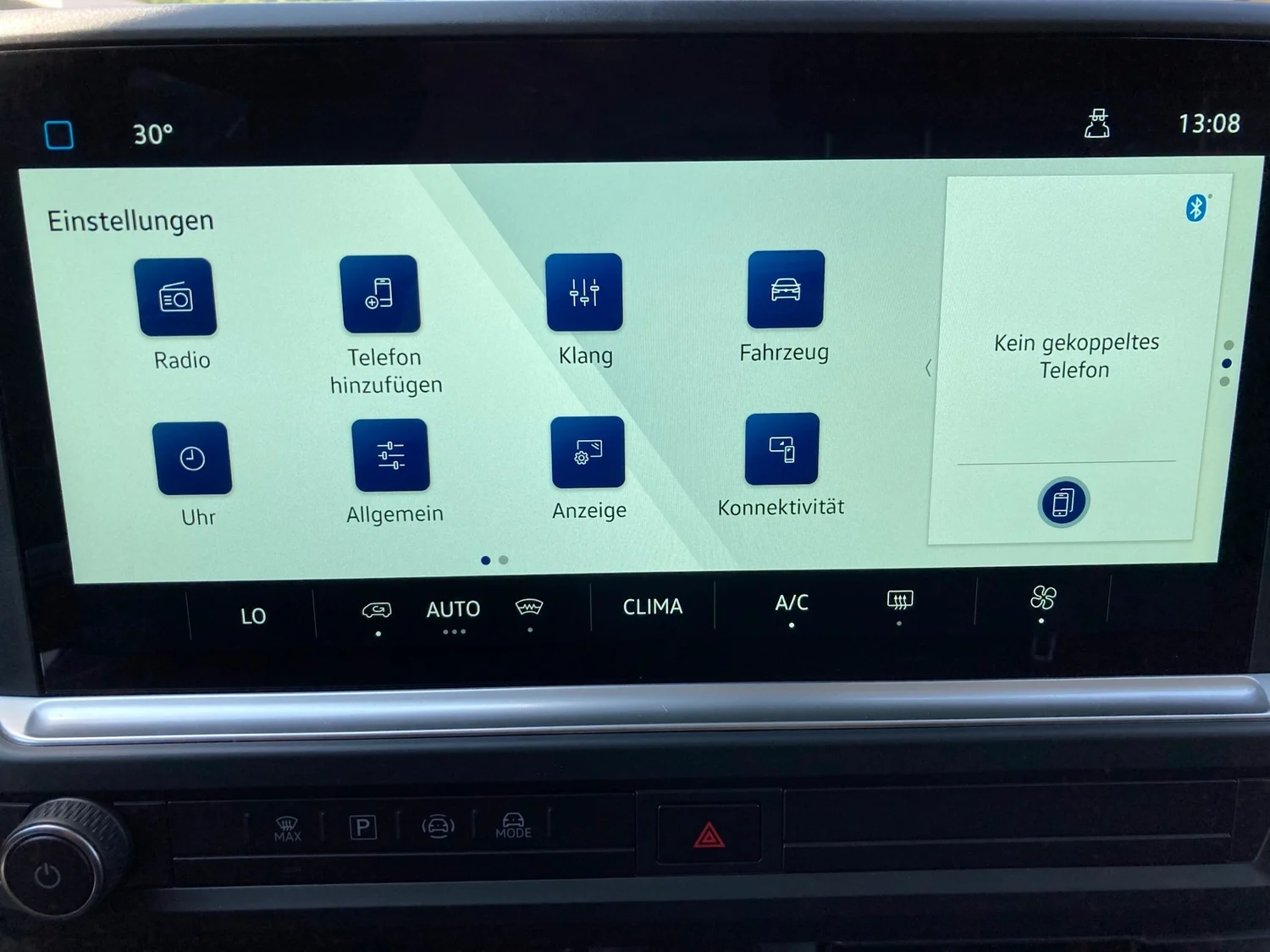 Bild eines VW Transporter Kombi LR TDI 4MOTION