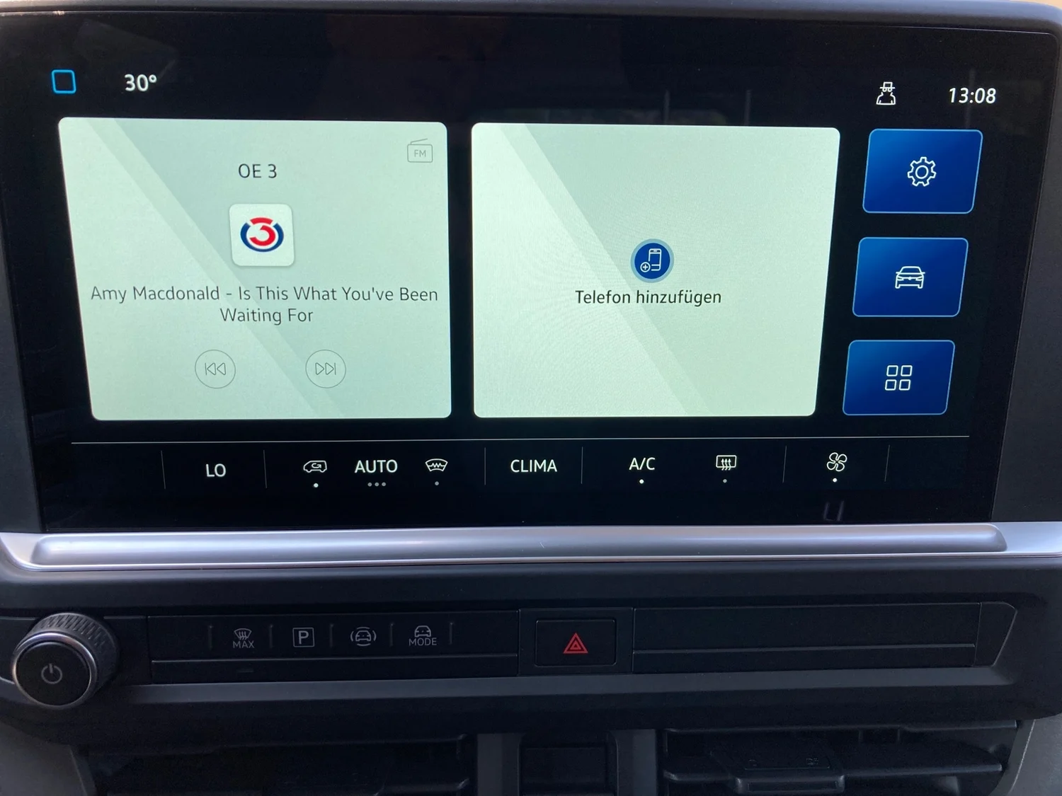 Bild eines VW Transporter Kombi LR TDI 4MOTION