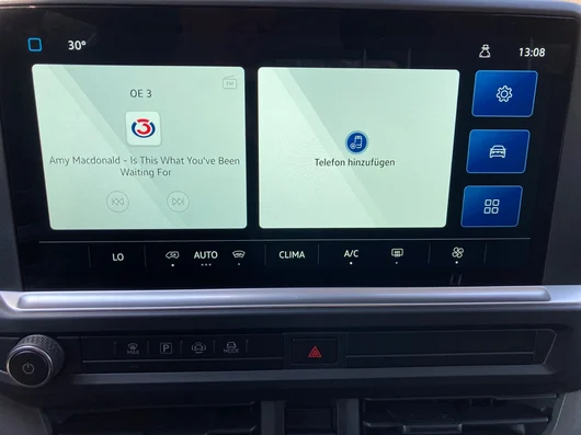 Bild eines VW Transporter Kombi LR TDI 4MOTION
