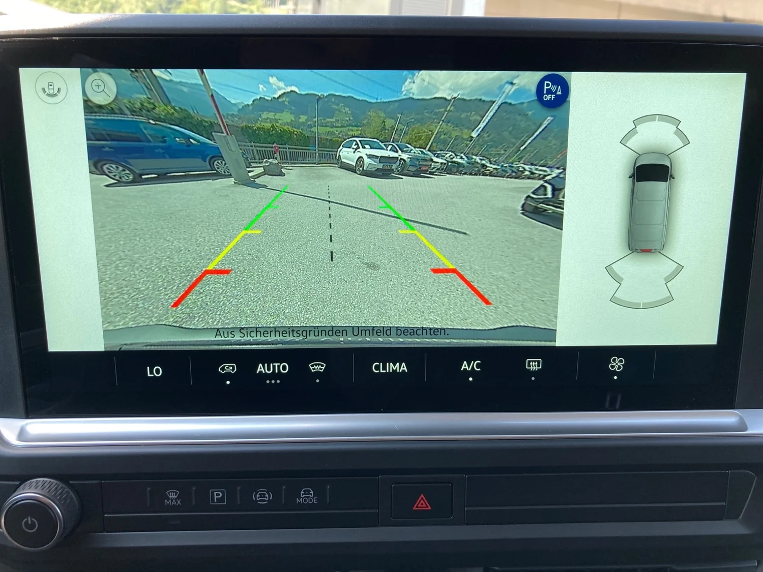 Bild eines VW Transporter Kombi LR TDI 4MOTION